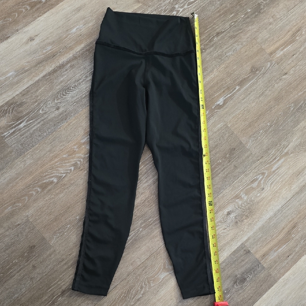 WOMEN Nike DRI- FIT Black Leggings